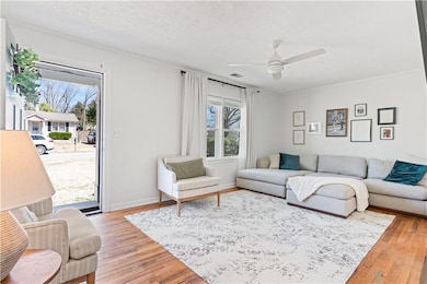 1060 Mclinden Ave SE, Smyrna, GA 30080 - photo 5