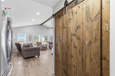 5633 Cormier Rd, Vinton, LA 70668 - photo 3