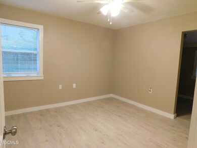 Master bedroom main room v1