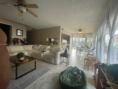 4850 SW 63rd Terrace unit 322, Davie, FL 33314 - photo 5