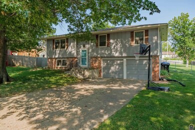 6546 SW 26th Ct, Topeka, KS 66614 - photo 3