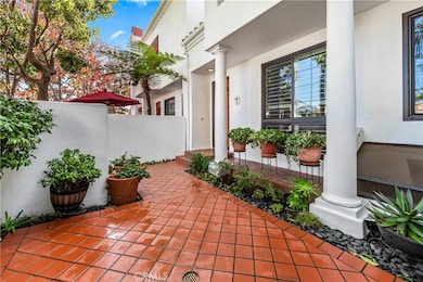 19481 Pompano Ln unit 110, Huntington Beach, CA 92648 - photo 6