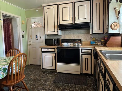 2540 Crescent Dr, Albany, GA 31705 - photo 6