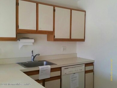 6 Boise Ct unit 234, Tinton Falls, NJ 07712 - photo 4