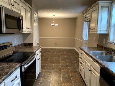 119 W Short St, Manchester, TN 37355 - photo 5