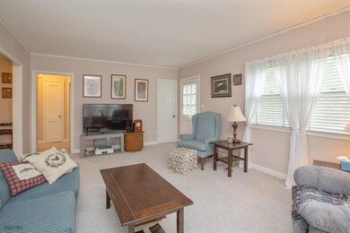 1406 41st St, Des Moines, IA 50311 - photo 5