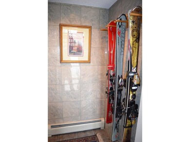 22 Harrison Ln unit L-205, Ludlow, VT 05149 - photo 4