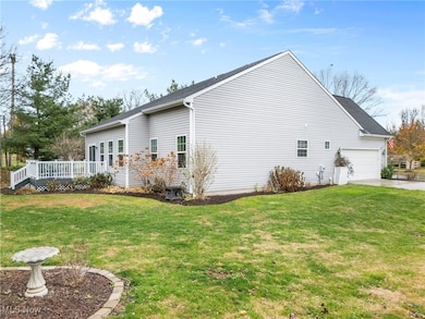 7606 Knollridge Ave NE, Canton, OH 44721 - photo 2