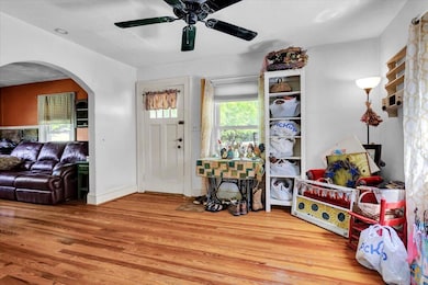 15-4090 Rockingham Blvd_15