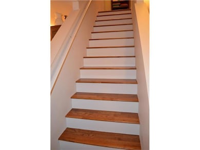 9554 W Quarter Moon Dr, Pendleton, IN 46064 - photo 6