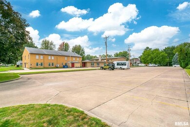 510 E 15th St, Davenport, IA 52803 - photo 7