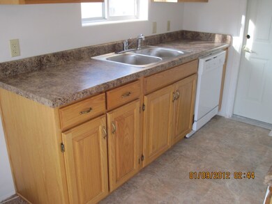 611 N 850 W, Parowan, UT 84761 - photo 2