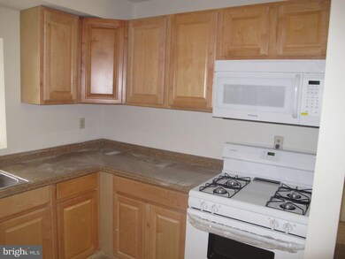 11908 Tarragon Rd unit A, Reisterstown, MD 21136 - photo 3