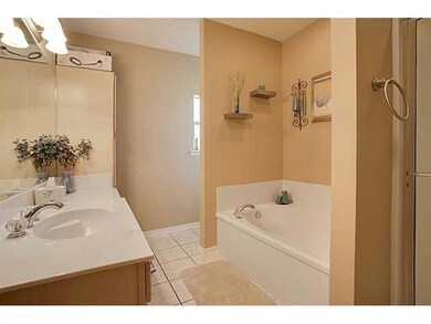 Master Bath/Spa.