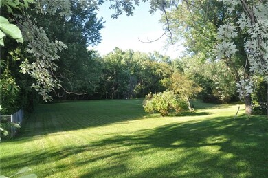 706 E Lincoln St, Augusta, WI 54722 - photo 3