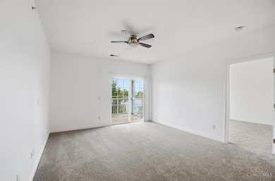 6770 Kelseys Oak Ct unit 67705, Cincinnati, OH 45248 - photo 3