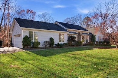 11 Vermont Ave, Port Jefferson Station, NY 11776 - photo 3