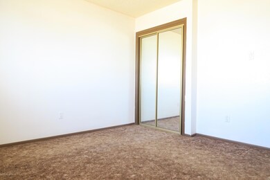 4004 Sierra Vista Dr, Farmington, NM 87402 - photo 7