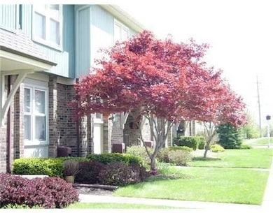 241 N Maple Rd, Saline, MI 48176 - photo 2