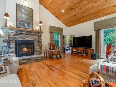 95 Creeks Edge Dr, Hendersonville, NC 28739 - photo 7