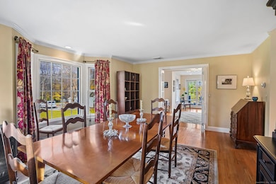 112 Soundview Rd, Ridgefield, CT 06877 - photo 7