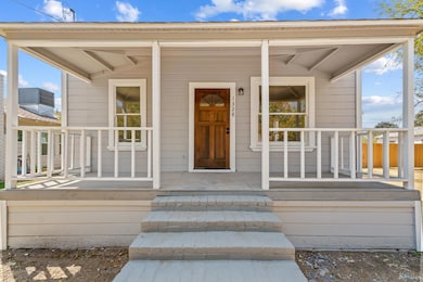 1328 N Redington St, Hanford, CA 93230 - photo 3