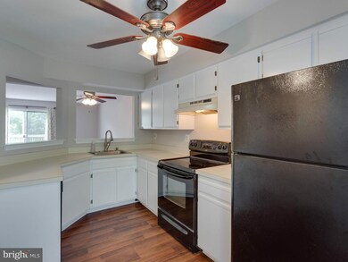 15320 Gunsmith Terrace, Woodbridge, VA 22191 - photo 2