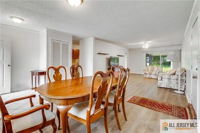 10 Tyndall Rd, Kendall Park, NJ 08824 - photo 3