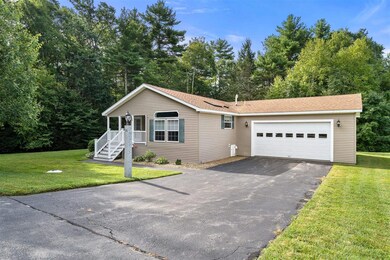 36 Holly Cir, North Hampton, NH 03862 - photo 2