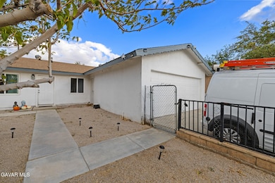 38466 Sumac Ave, Palmdale, CA 93550 - photo 3