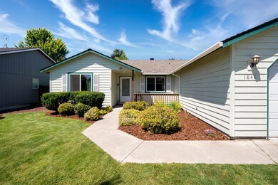 102_1841 NE 7th_Pro Property Photos by W