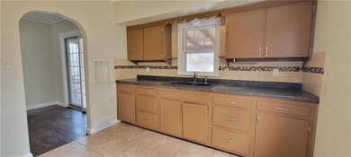 unlisted-address, Des Moines, IA 50313 - photo 5