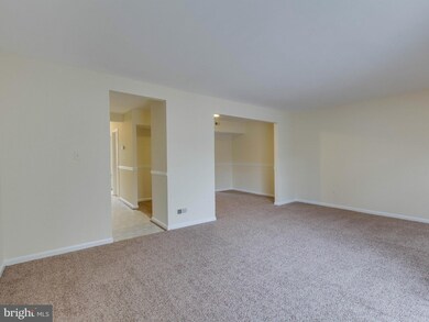 6360 Birch Leaf Ct unit 1B, Burke, VA 22015 - photo 6
