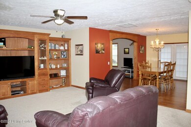 600 Cornish Rd, Bloomfield, KY 40008 - photo 6