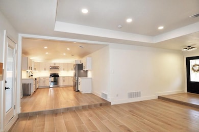 2915 Spring Oaks Ct, Bedford, TX 76021 - photo 5