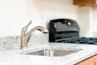 3 Porter St unit 5, Somerville, MA 02143 - photo 5