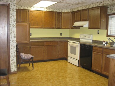 Spacious Kitchen