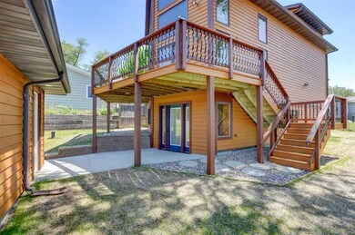 2712 Maple Dr, McFarland, WI 53558 - photo 3