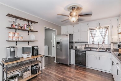 1824 Chattanooga Dr, Bedford, TX 76022 - photo 5