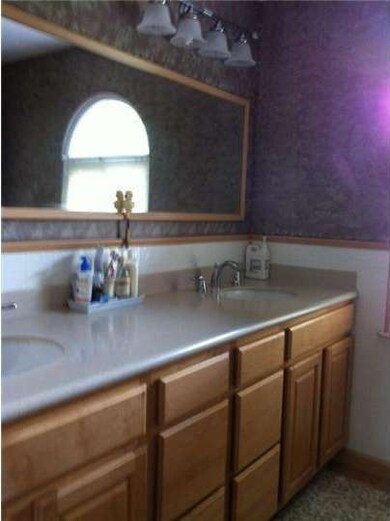 40 Eastwood Dr, Voorhees, NJ 08043 - photo 5