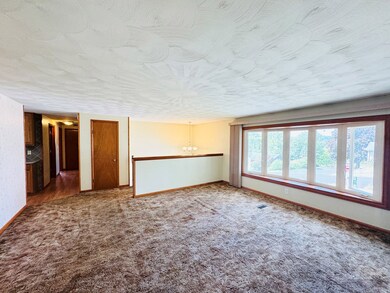 571 Hillcrest Dr, Towanda, PA 18848 - photo 4