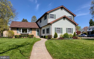 739 York Rd, Mount Laurel, NJ 08054 - photo 2