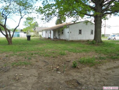 107 W Cherokee St, Sperry, OK 74073 - photo 5