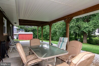 5905 Dale Dr, Sykesville, MD 21784 - photo 4