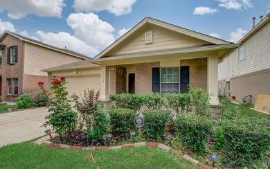 9226 Delmont Park Ln, Houston, TX 77075 - photo 2