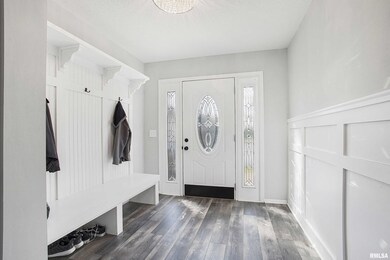 4023 Lillie Ave unit 404, Davenport, IA 52806 - photo 2