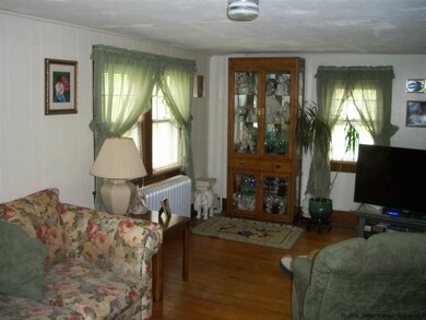 28 Conway Rd, Marlboro, NY 12542 - photo 3