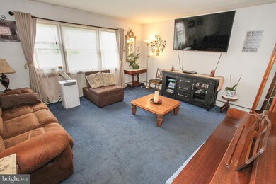 107 Nickel Dr, Bechtelsville, PA 19505 - photo 3