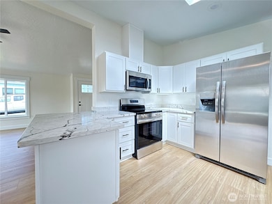 1821 75th St E unit 5, Tacoma, WA 98404 - photo 5