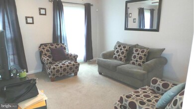 11541 Laurelwalk Dr, Laurel, MD 20708 - photo 4